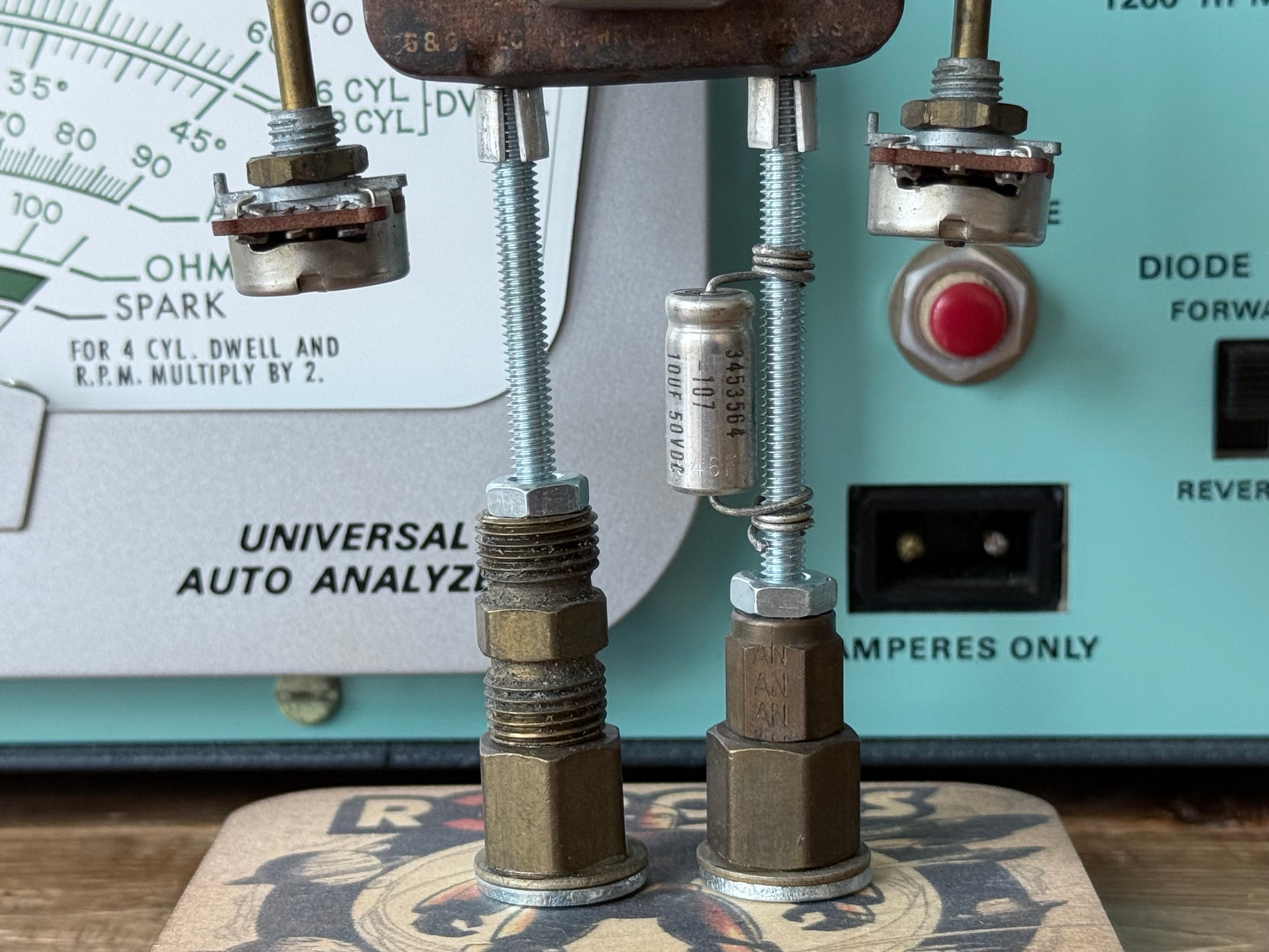 Handcrafted Robot Sculpture - R3BOTS